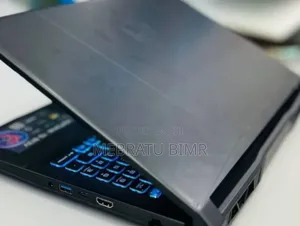 New Laptop MSI Katana 15 32GB Intel Core I7 SSD 1T