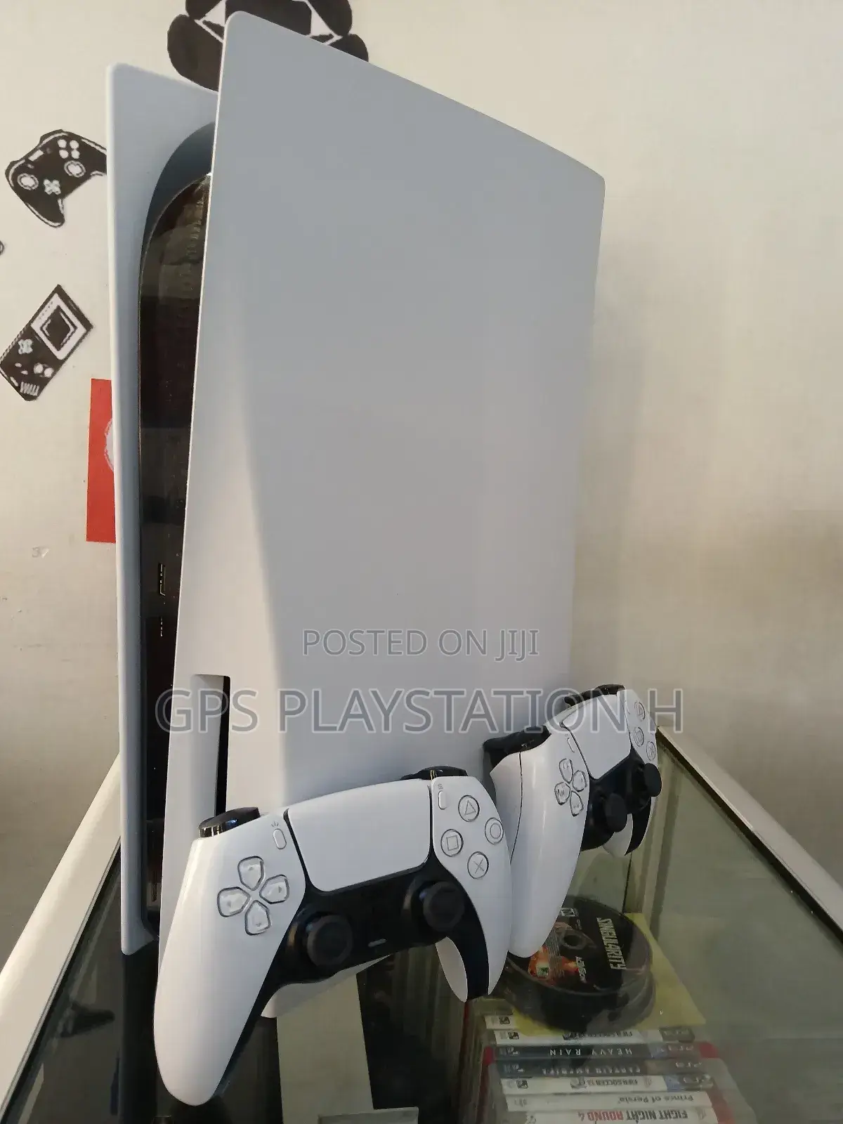 Ps 5 Europe Standard Model [የከደመ ይውሰደው]
