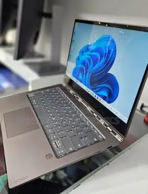 Photo - New Laptop Lenovo ThinkPad Yoga 8GB Intel Core I7 SSD 512GB