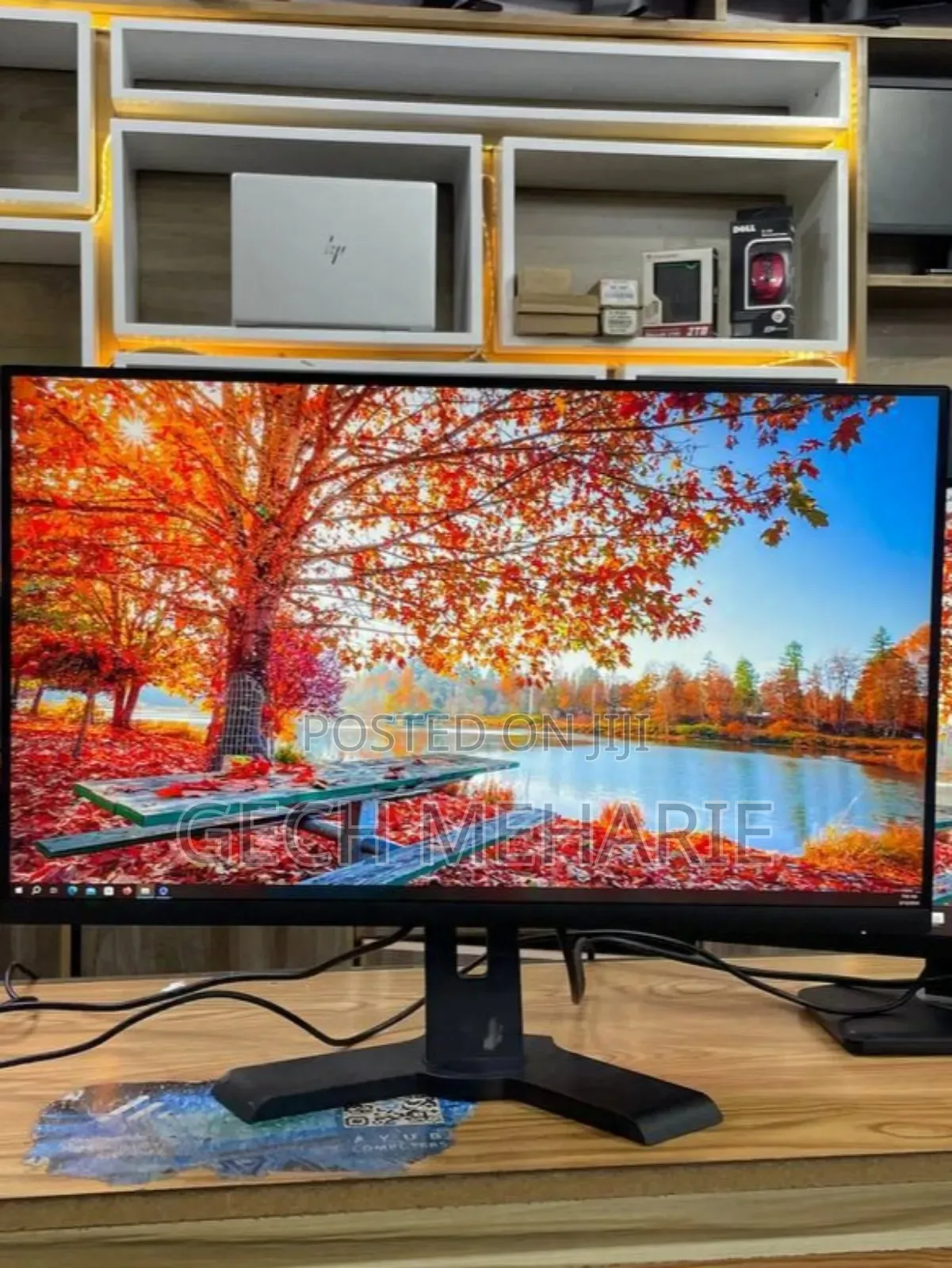  Monitor - Ultra Hd 
Dell 27