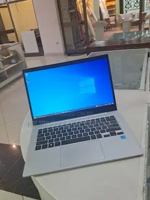 Photo - New Laptop Samsung Galaxy Book 2 4GB Intel Pentium SSD 128GB