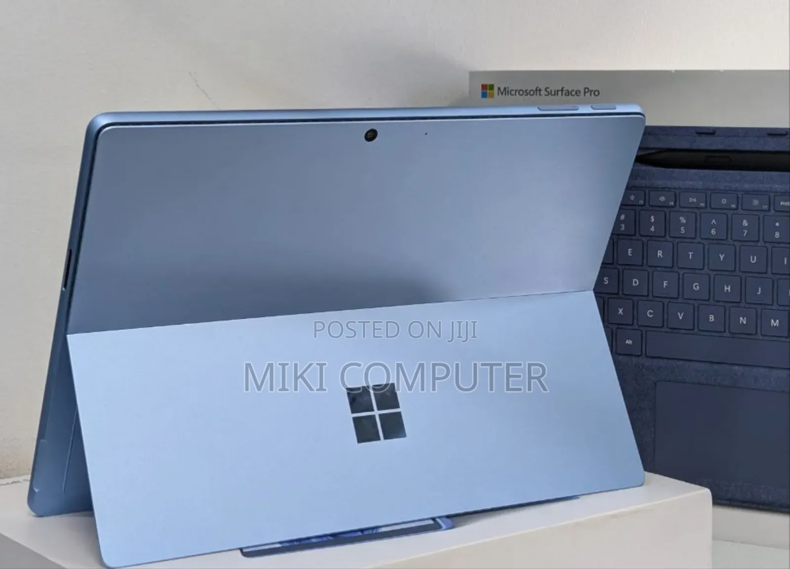 New Laptop Microsoft Surface 16GB Intel Core I7 SSD 256GB