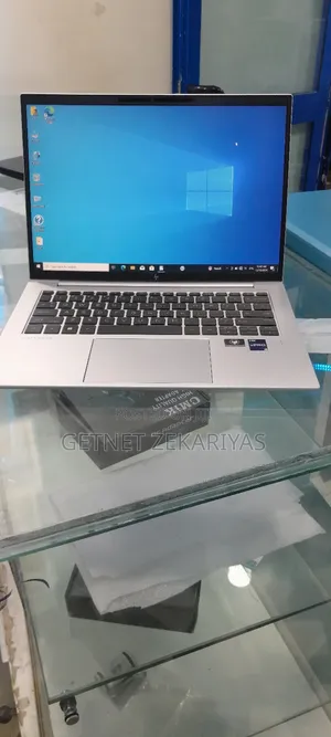 Photo - New Laptop HP EliteBook 840 G9 16GB Intel Core I5 SSD 512GB