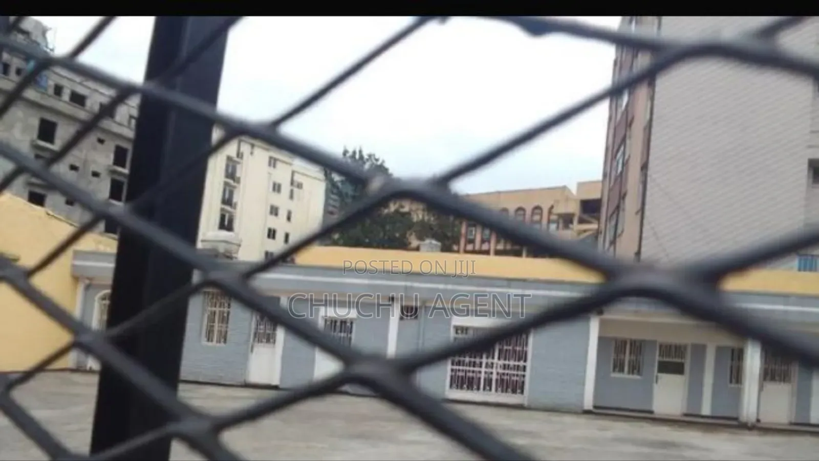 መኪና ማሳያ Car Show Room Rent