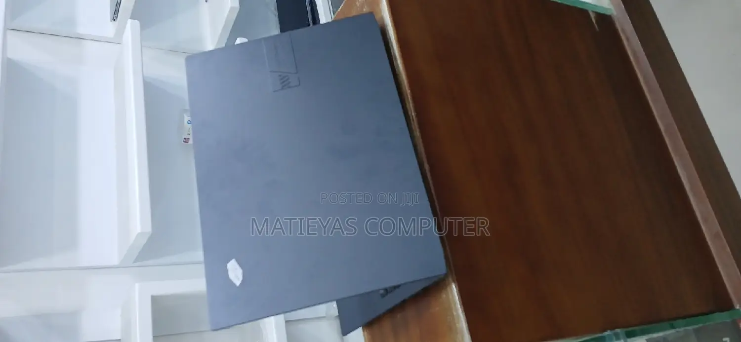 New Laptop Asus Vivobook 16 16GB Intel Core I7 SSD 512GB