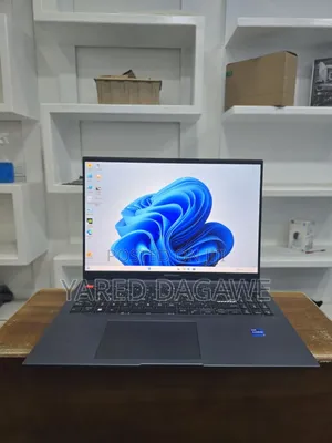 New Laptop Asus VivoBook 15 X505BA 16GB Intel Core I7 SSD 512GB