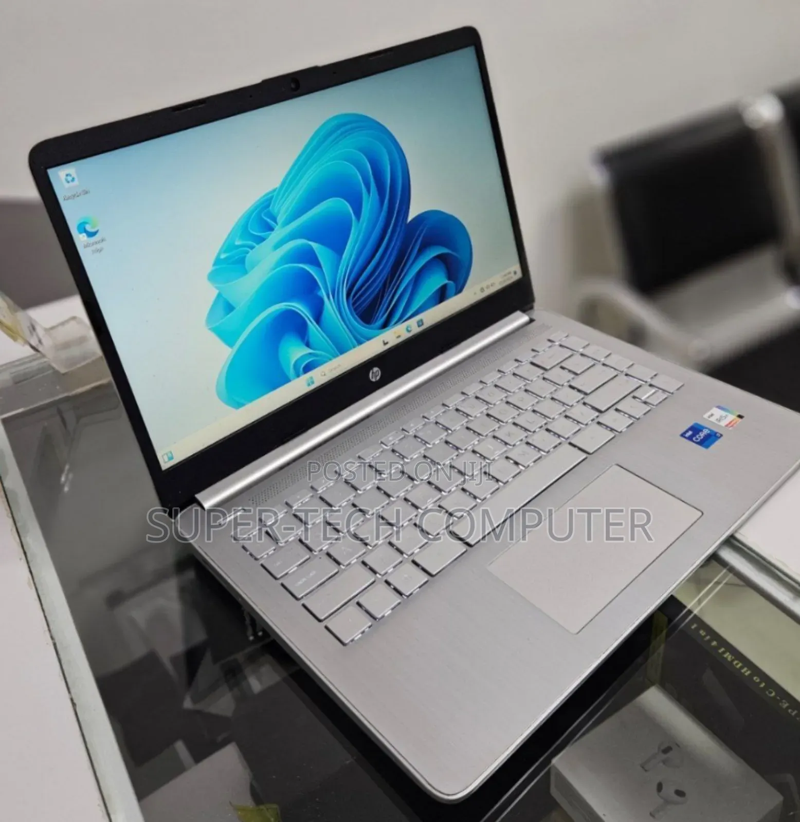New Laptop HP Stream Notebook 8GB Intel Core I7 SSD 512GB