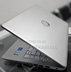 New Laptop HP Stream Notebook 8GB Intel Core I7 SSD 512GB