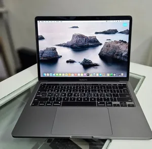 Photo - New Laptop Apple MacBook Pro 2017 8GB Intel Core I5 SSD 256GB