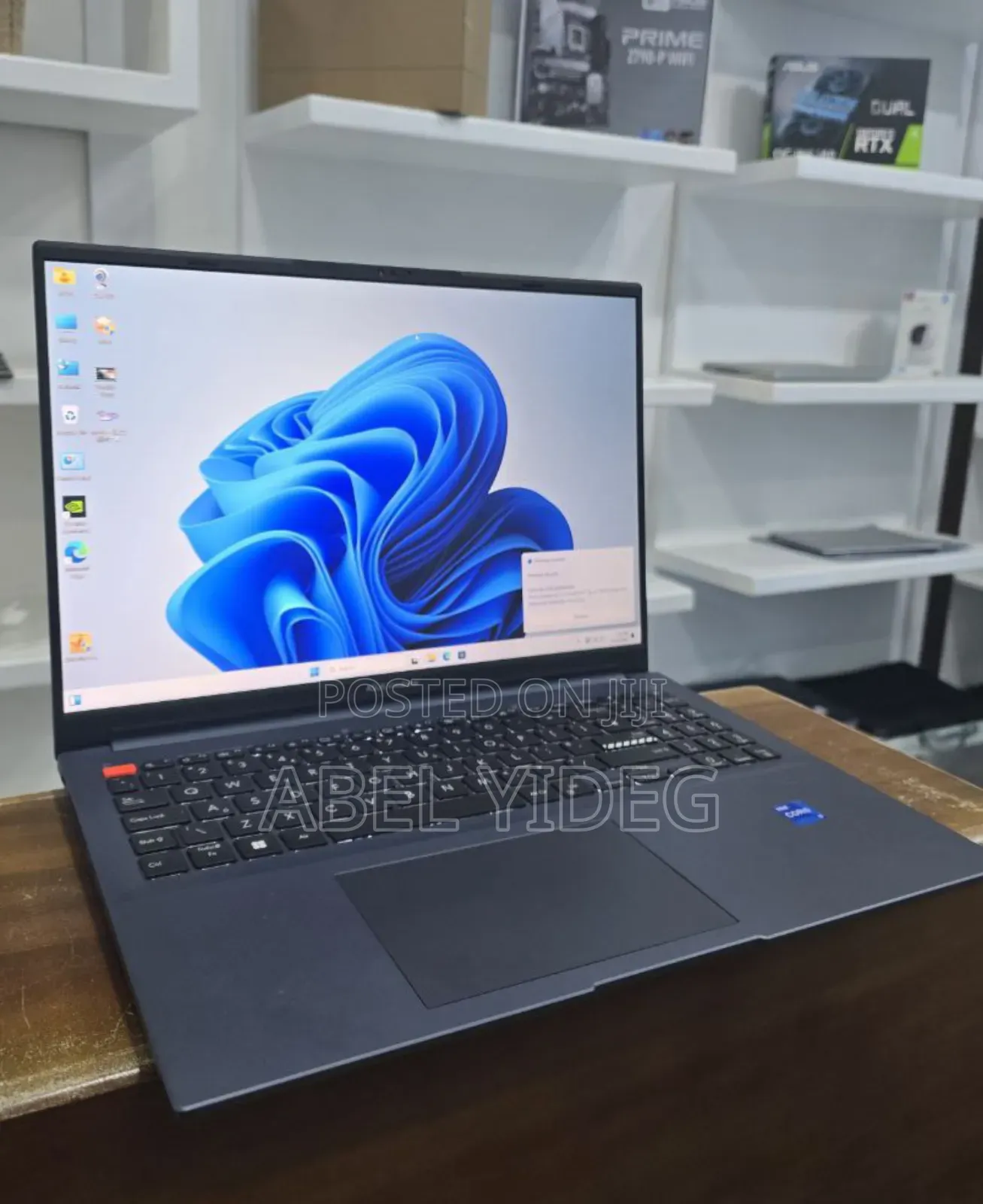 New Laptop Asus VivoBook Pro 17 N705UD 16GB Intel Core I7 SSD 512GB