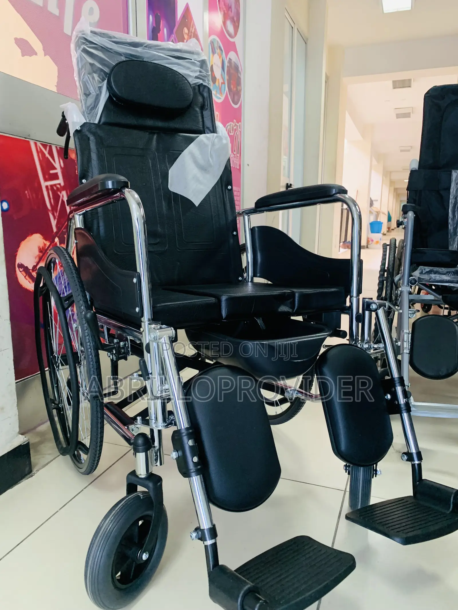 Multifunctional Wheelchair186wheelchair17toilet Wheelchair15