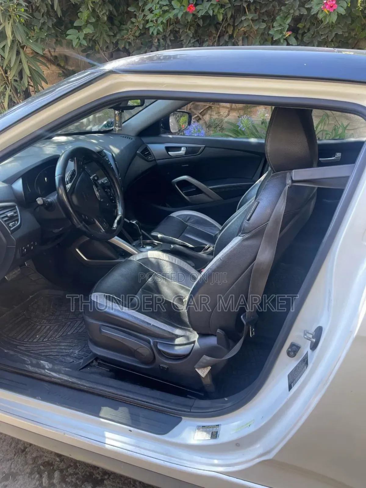 Hyundai Veloster 2015 White