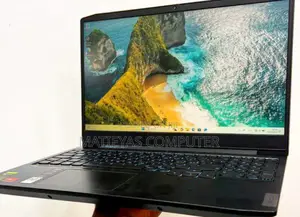 New Laptop Lenovo 8GB AMD Ryzen 5 SSD 256GB