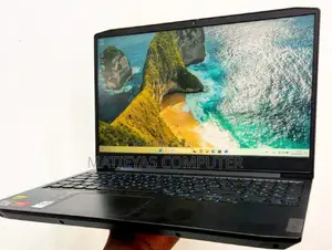 New Laptop Lenovo 8GB AMD Ryzen 5 SSD 256GB