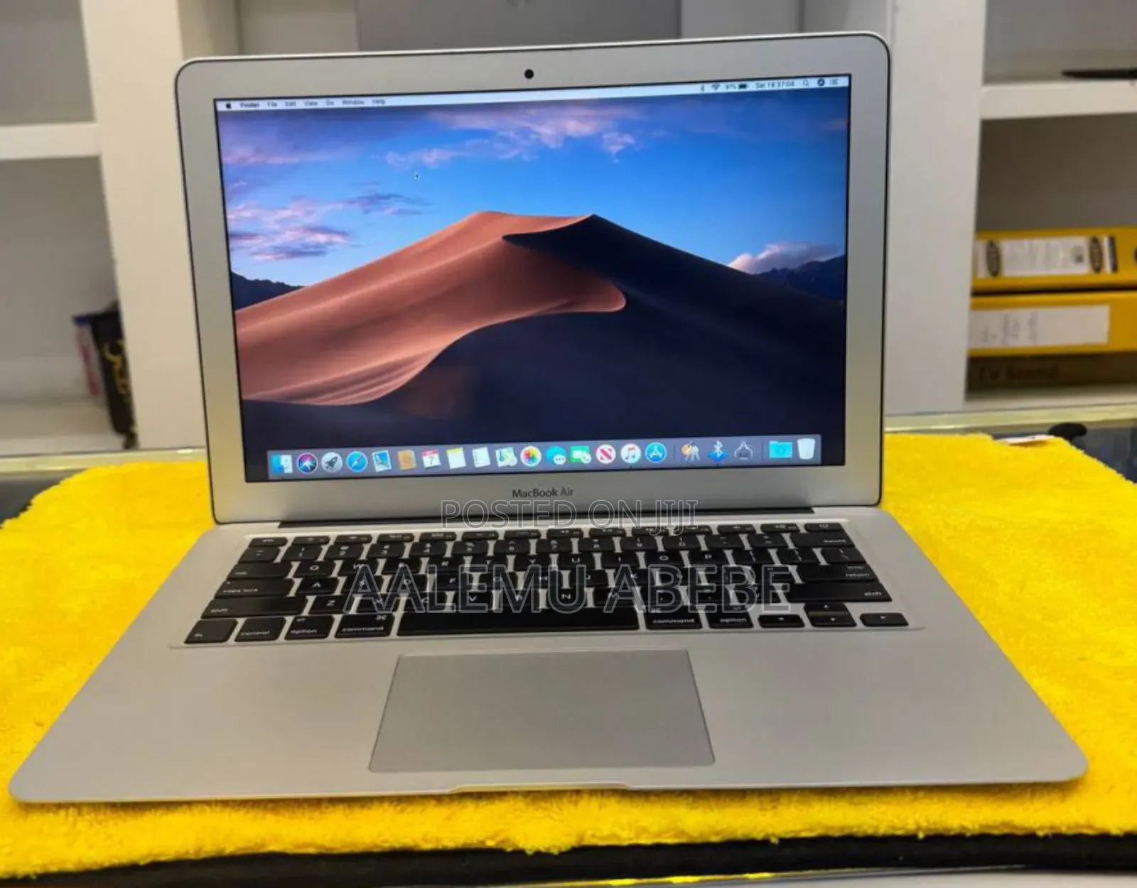 New Laptop Apple MacBook Air 2013 8GB Intel Core I7 SSD 256GB