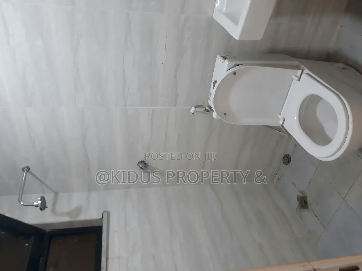 1bdrm Apartment in Jemo 1, Nifas Silk-Lafto for rent