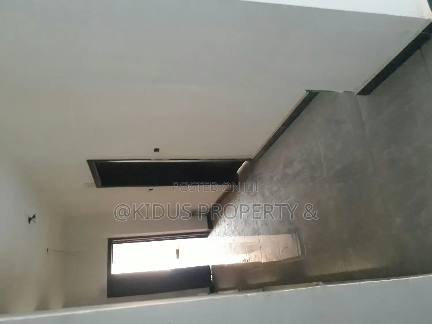 2bdrm Apartment in Jemo 1, Nifas Silk-Lafto for rent