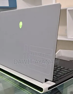 New Laptop Dell Alienware 15 R2 16GB Intel Core I7 SSD 1T