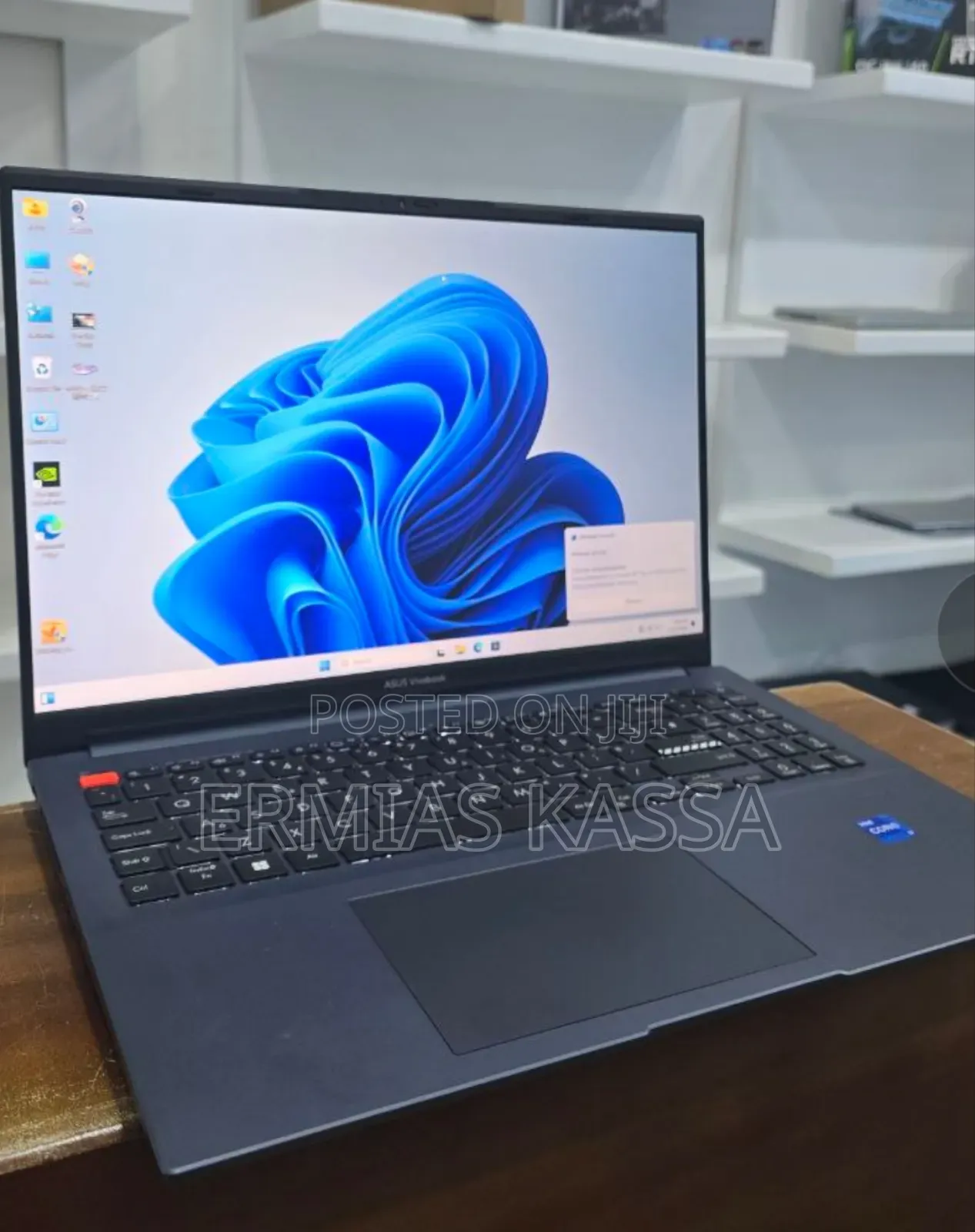 New Laptop Asus VivoBook 15 X505BA 16GB Intel Core I7 SSD 512GB