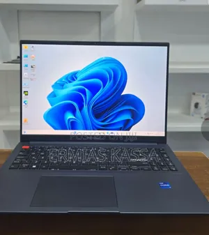 New Laptop Asus VivoBook 15 X505BA 16GB Intel Core I7 SSD 512GB