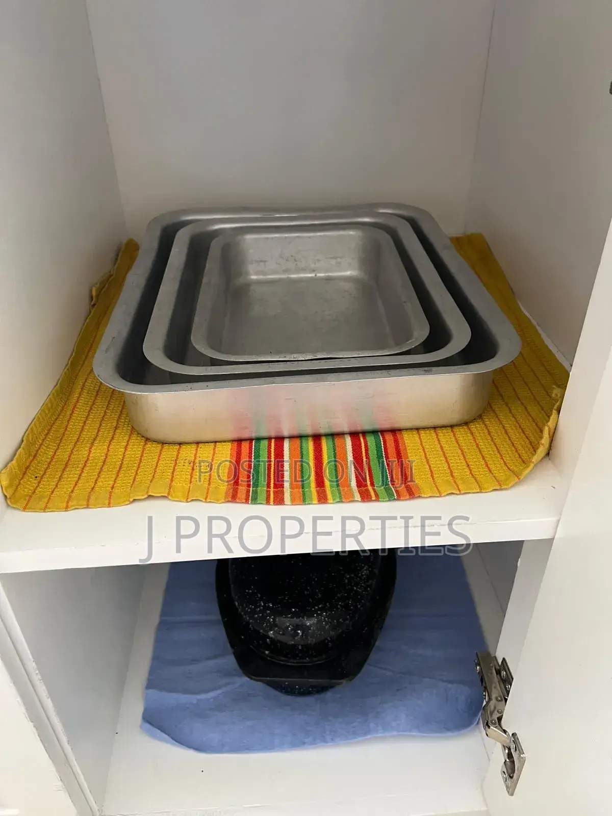 Furnished 3bdrm Apartment in Cmc | የተባበሩት አደባባይ, Yeka for rent