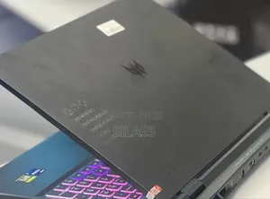 New Laptop Alienware M17x R2 16GB Intel Core I9 SSD 1T