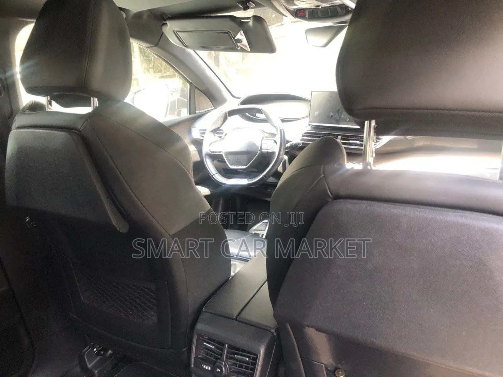 Peugeot 5008 2021 White