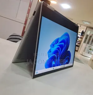 New Laptop Lenovo Yoga 730 8GB Intel Core I5 SSD 512GB