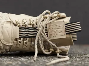 Nike Lunar Force 1 Duckboot Hi Top Shoes