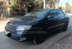 Photo - Toyota Corolla 2004 Black