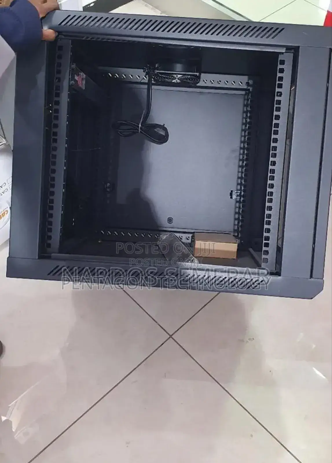/9u Server Rack