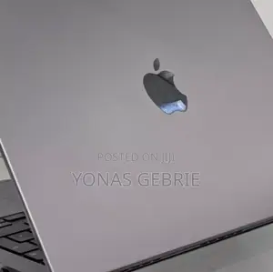 New Laptop Apple MacBook Pro M1 16GB Apple M1 Pro SSD 512GB