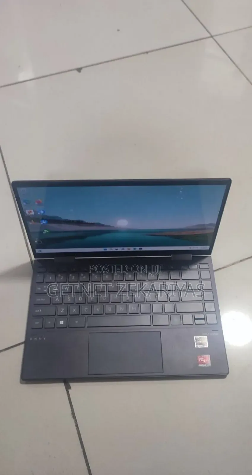 New Laptop HP Envy 15 8GB AMD Ryzen 5 SSD 256GB