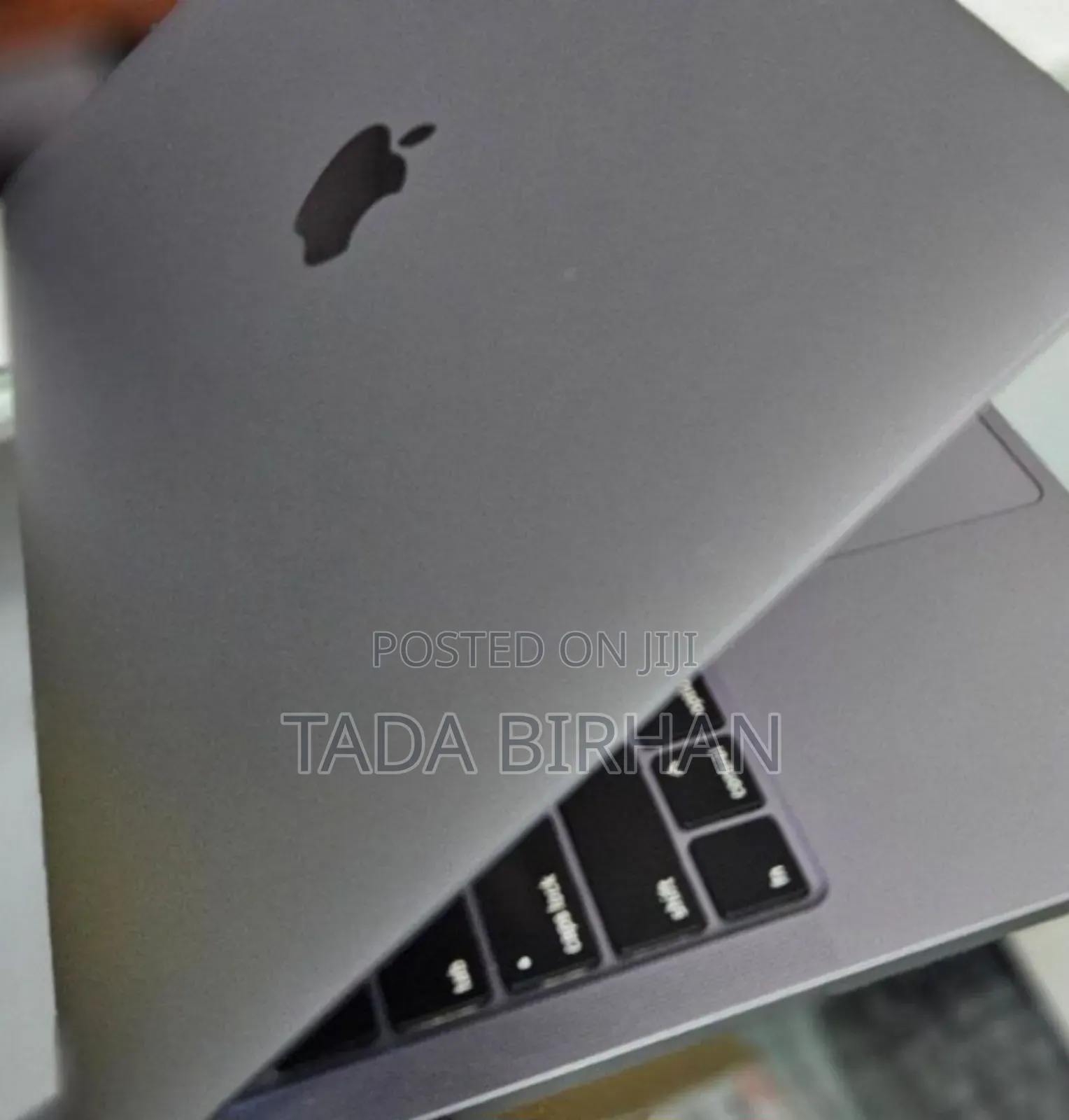 New Laptop Apple MacBook Pro 2019 16GB Intel Core I7 SSD 512GB