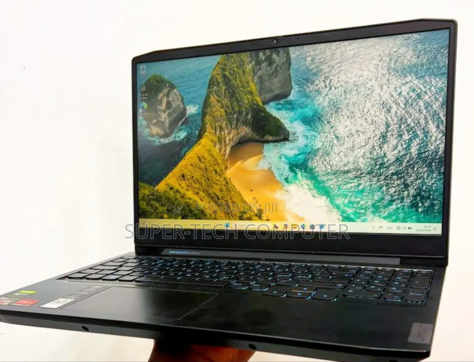 New Laptop Lenovo IdeaPad 320 8GB AMD Ryzen 5 SSD 256GB