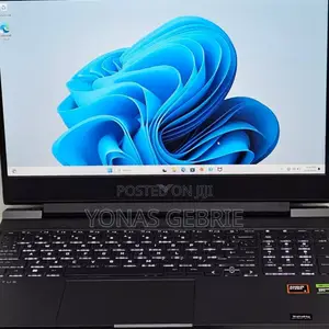 New Laptop HP Victus 15 16GB AMD Ryzen 7 SSD 1T