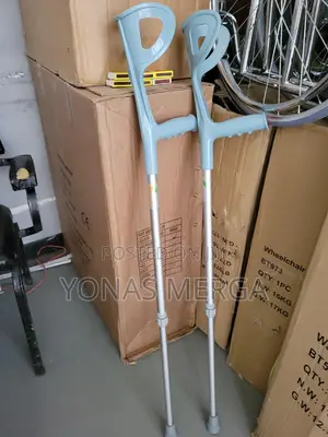 Photo - Elbow Crutches體crutches蔣forearm Crutches蔥new Crutches