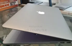 New Laptop Apple MacBook 2015 16GB Intel Core I7 SSD 256GB