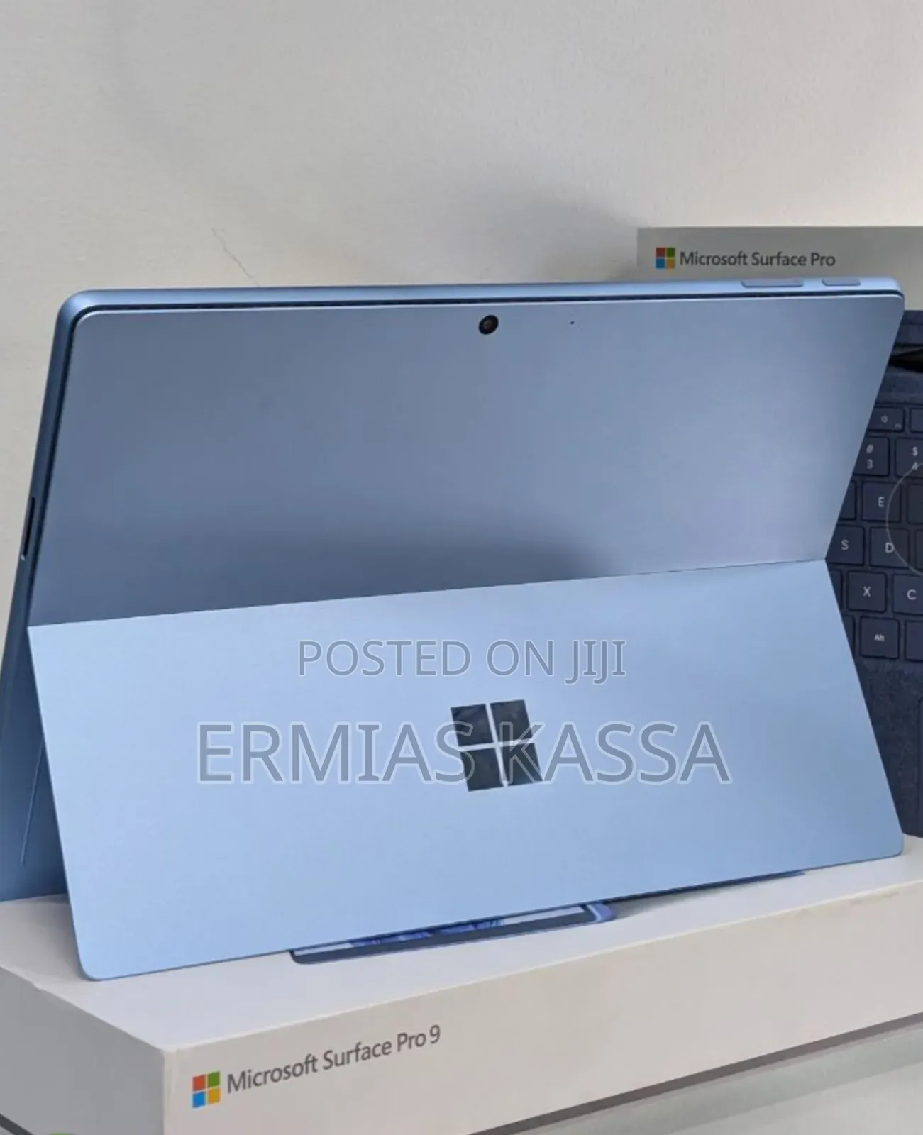 New Laptop Microsoft Surface Pro 9 16GB Intel Core I7 SSD 256GB