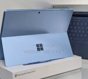 New Laptop Microsoft Surface Pro 9 16GB Intel Core I7 SSD 256GB