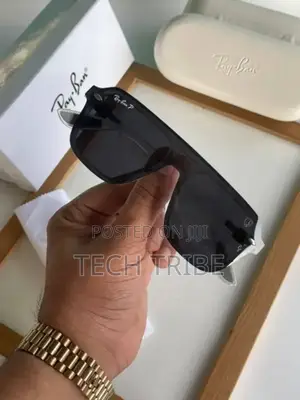 Ray-Ban Sunglasses UV Protection Lens