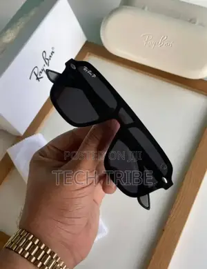 Ray-Ban Sunglasses UV Protection Lens