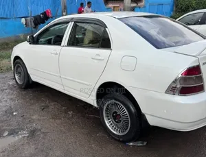 Toyota Corolla 2001 Ivory
