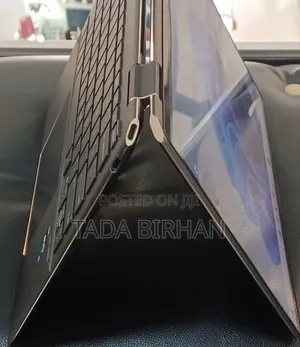 New Laptop HP Spectra 13 16GB Intel Core I7 SSD 2T