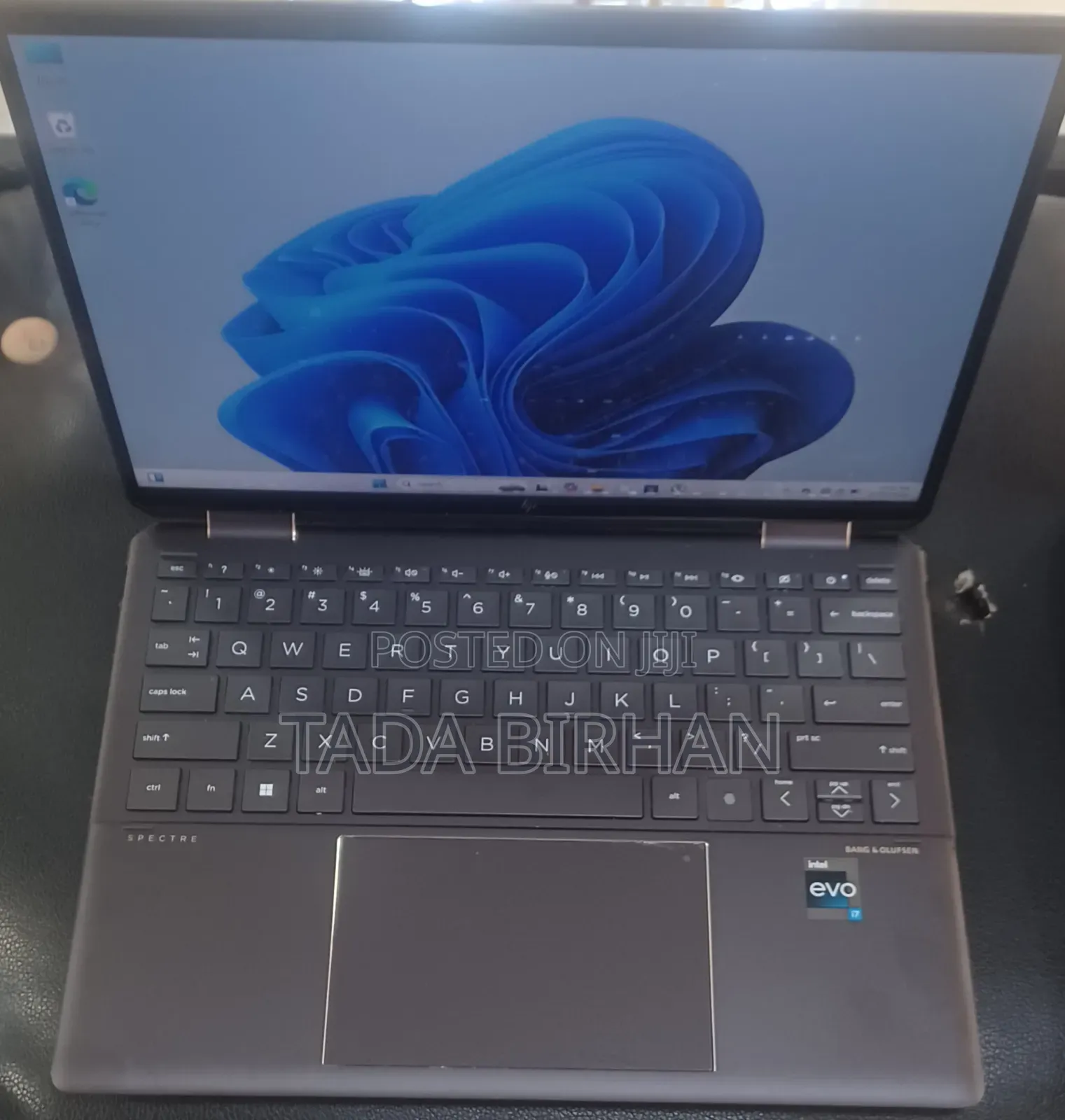 New Laptop HP Spectra 13 16GB Intel Core I7 SSD 2T