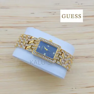 GUCCI Women's High Quality Watch