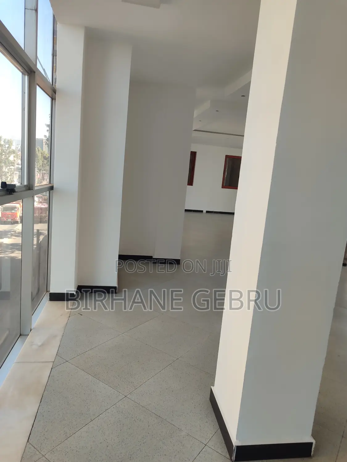 Luxury Apartiment Rent for Office