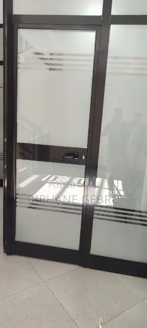 Luxury Apartiment Rent for Office