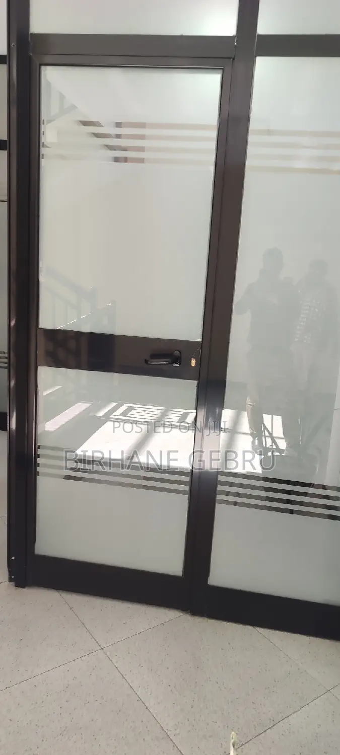 Luxury Apartiment Rent for Office