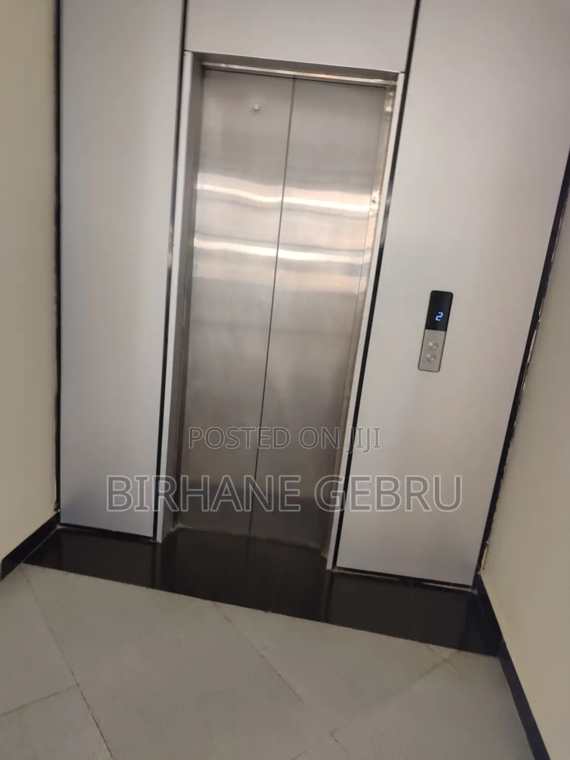 Luxury Apartiment Rent for Office